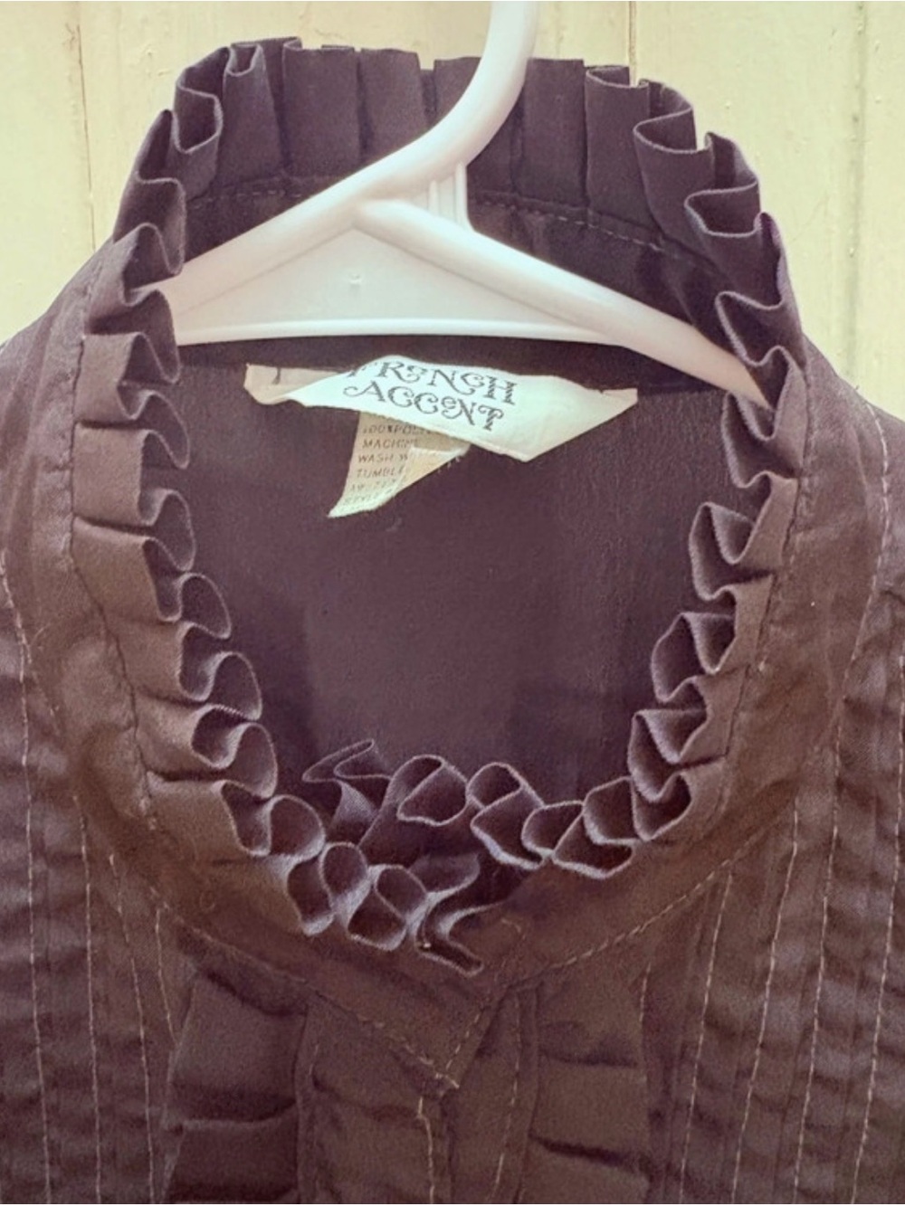 90s Vintage French Accent Gothic Black Ruffled Tuxedo Blouse Women’s Large